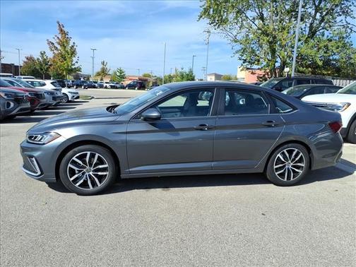 2025 Volkswagen Jetta 1.5T SE