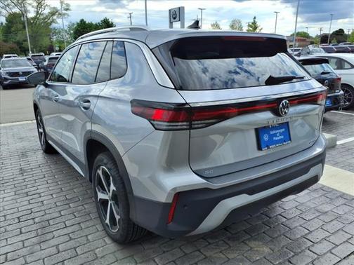 2025 Volkswagen Tiguan 2.0T SE