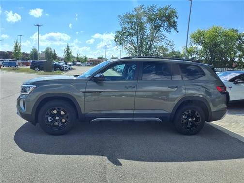 2025 Volkswagen Atlas 2.0T S
