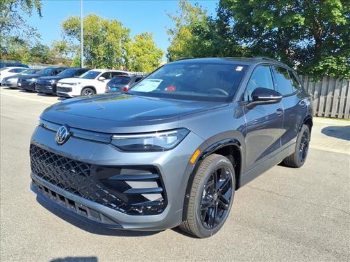 2025 Volkswagen Tiguan 2.0T SE R-Line Black 4MOTION