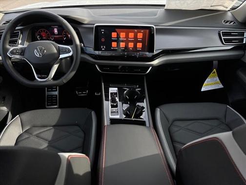 2025 Volkswagen Atlas Peak Edition 4Motion