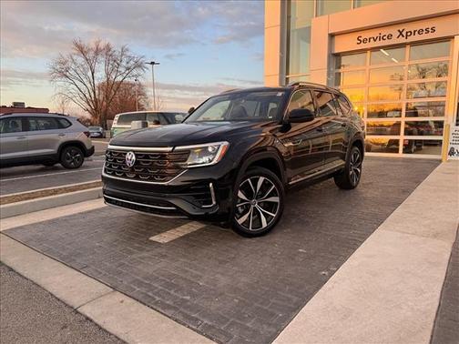 2025 Volkswagen Atlas 2.0T SEL Premium R-Line 4MOTION