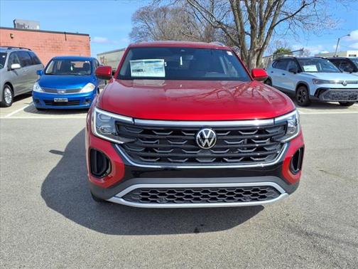 2025 Volkswagen Atlas Cross Sport 2.0T SE w/Technology 4MOTION