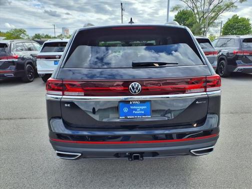 2025 Volkswagen Atlas 2.0T SE w/Technology 4MOTION
