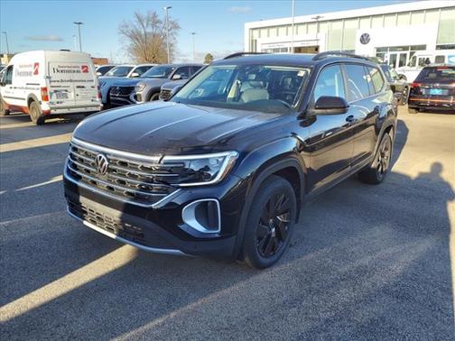 2025 Volkswagen Atlas 2.0T SE w/Technology 4MOTION