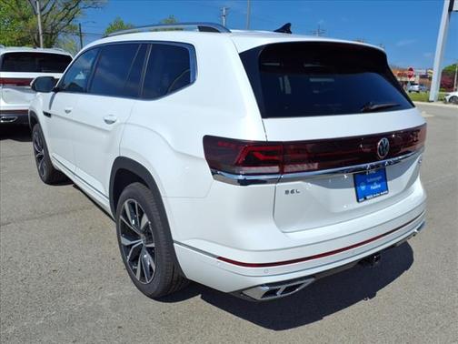 2025 Volkswagen Atlas 2.0T SEL Premium R-Line 4MOTION