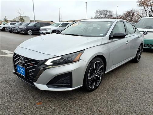 2023 Nissan Altima 2.5 SR