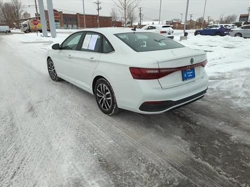 2025 Volkswagen Jetta SE