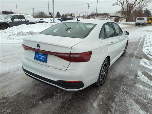 2025 Volkswagen Jetta SE