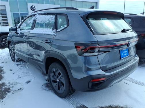 Platinum Gray Metallic 2r2r 2026 Volkswagen Taos S