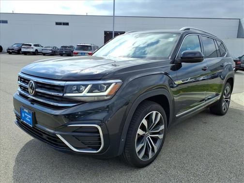 Deep Black Pearl 2023 Volkswagen Atlas 3.6L SEL Premium