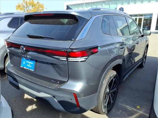 2025 Volkswagen Tiguan 2.0T SE 4MOTION