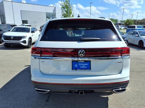 2025 Volkswagen Atlas 2.0T SEL Premium R-Line 4MOTION