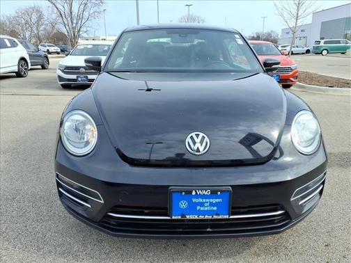 2018 Volkswagen Beetle 2.0T SE