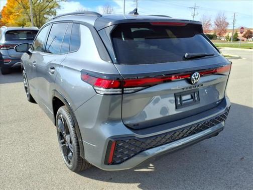 2026 Volkswagen Tiguan 2.0T SE R-Line Black 4MOTION