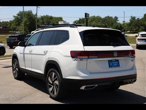 2025 Volkswagen Atlas 2.0T SE w/Technology 4MOTION