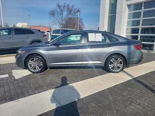 2023 Volkswagen Jetta 1.5T SE