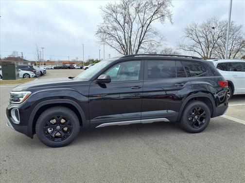 2025 Volkswagen Atlas 2.0T S