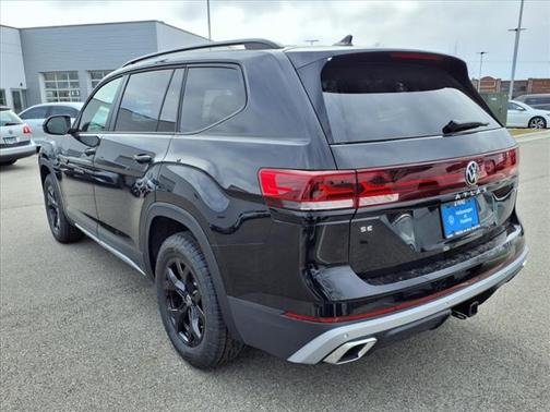 2025 Volkswagen Atlas 2.0T S