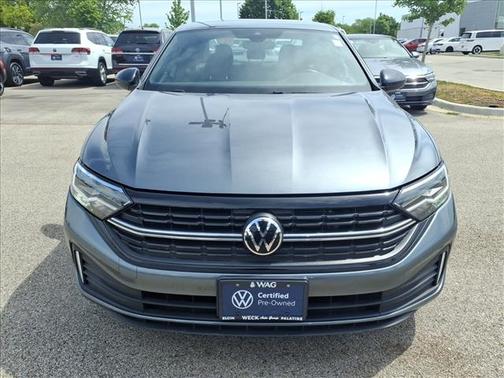 Platinum Gray Metallic 2023 Volkswagen Jetta 1.5T Sport