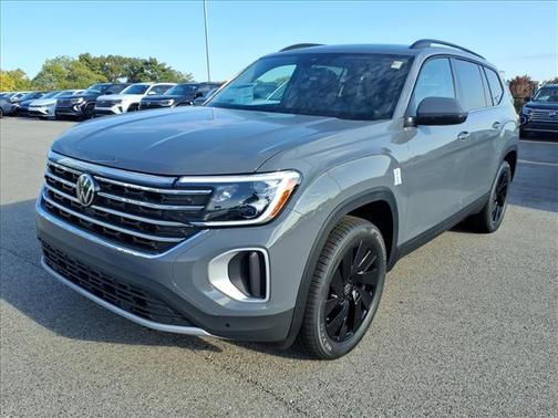 2026 Volkswagen Atlas 2.0T SE w/Technology 4MOTION