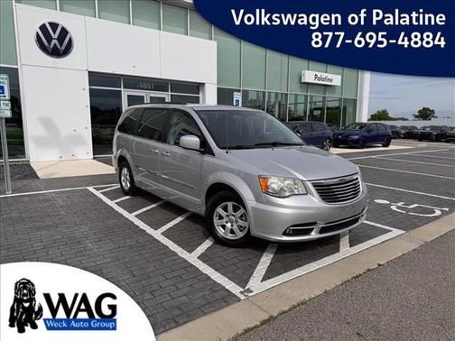Bright Silver Metallic Clearcoat 2012 Chrysler Town & Country Touring