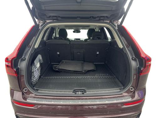 Mulberry Red 2026 Volvo XC60 Plug-In Hybrid T8 Ultra
