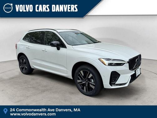 Crystal White 2026 Volvo XC60 B5 Plus
