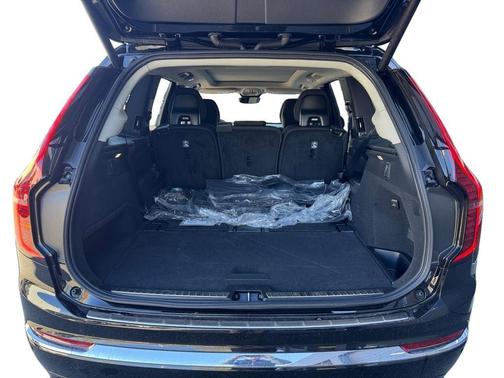 Onyx Black 2026 Volvo XC90 B6 Plus 7-Seater