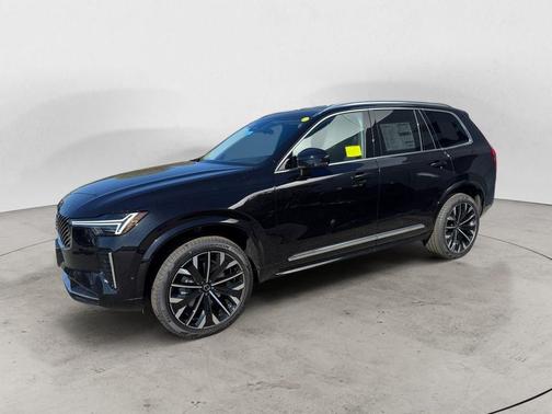 Onyx Black 2026 Volvo XC90 B6 Plus 7-Seater