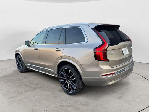 2026 Volvo XC90 B6 Plus 7-Seater