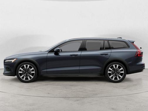 2026 Volvo V60 Cross Country B5 Ultra