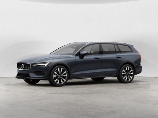 2026 Volvo V60 Cross Country B5 Ultra