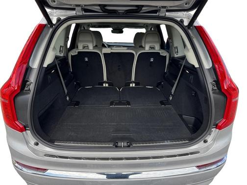 2025 Volvo XC90 B6 Plus 7-Seater