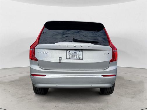 2025 Volvo XC90 B6 Plus 7-Seater