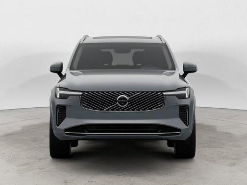 Vapour Grey 2027 Volvo XC90 B5 Plus