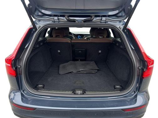 Denim Blue Metallic 2025 Volvo V60 Cross Country B5 Plus