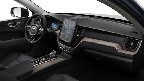 2026 Volvo XC60 B5 Plus