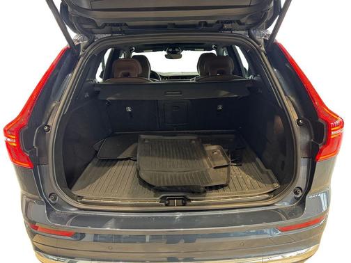 Denim Blue Metallic 2023 Volvo XC60 B5 Plus Bright Theme