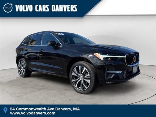 2022 Volvo XC60 B5 Momentum