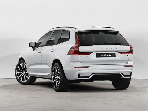 Crystal White Metallic 2023 Volvo XC60 B5 Plus Dark Theme