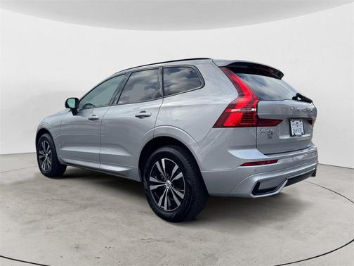 2025 Volvo XC60 B5 Core