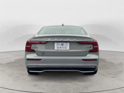 2025 Volvo S60 B5 Core