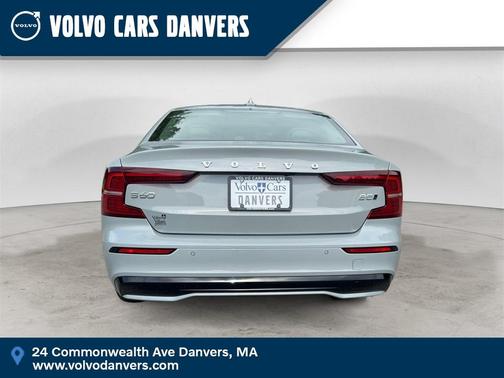 2025 Volvo S60 B5 Core