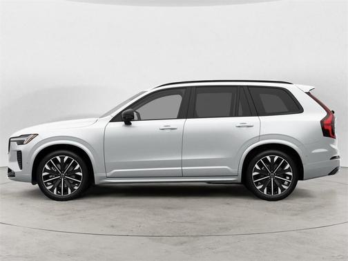 2026 Volvo XC90 B6 Ultra Dark Theme 7-Seater