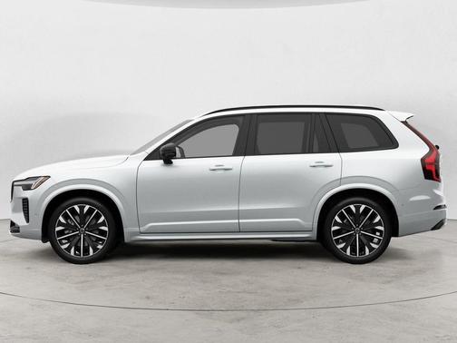 2026 Volvo XC90 B6 Ultra Dark Theme 7-Seater