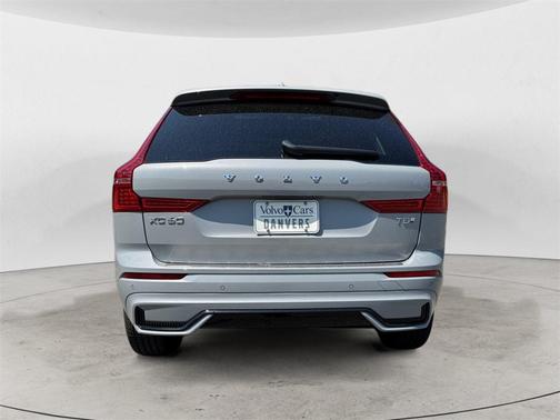 2025 Volvo XC60 Plug-In Hybrid T8 Plus