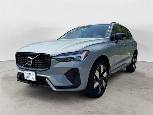 2025 Volvo XC60 Plug-In Hybrid T8 Plus