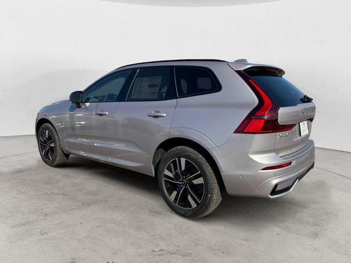 Silver 2026 Volvo XC60 B5 Plus