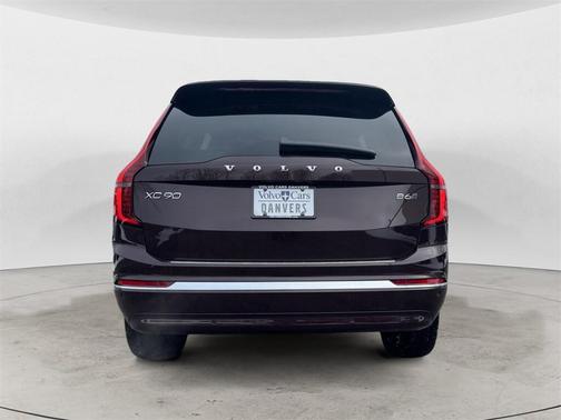 2026 Volvo XC90 B6 Plus 7-Seater